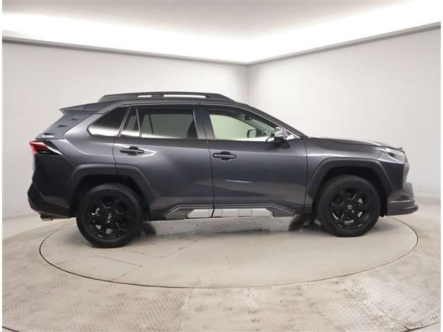 RAV42.0 アドベンチャー オフロードパッケージ 4WD