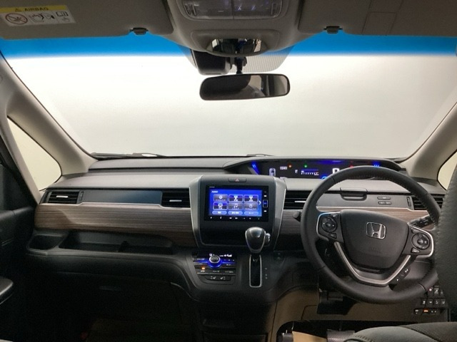 フリード1.5 クロスター ホンダセンシング