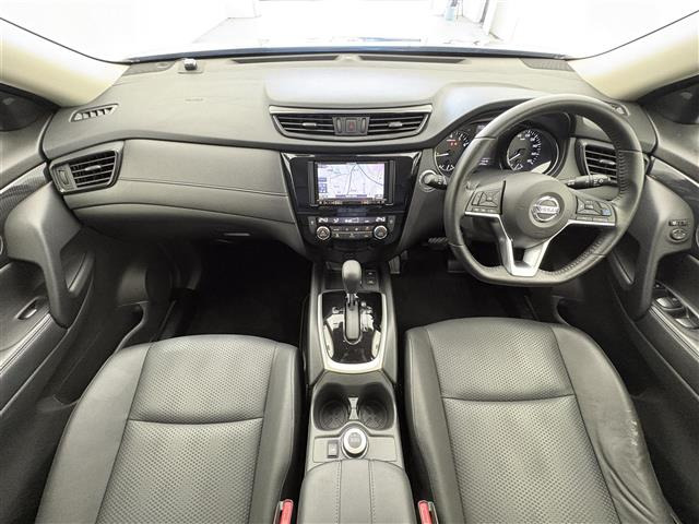 エクストレイル2.0 20Xi 4WD