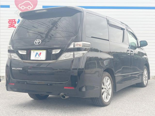 �������x�̃K���X�疌�ŝ����͂������A�㎿�ȃc���E����������B���O����_���J�����؂Ȉ��Ԃ�ی삵�A�F�����E�򉻂�h�~�B�u�e�X�v���b�V���R�[�g�v�A�u�e�v���~�b�T�R�[�g�v���炨�I�т��������܂��B