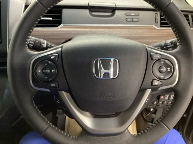 フリード1.5 クロスター ホンダセンシング