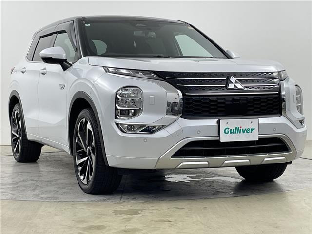 アウトランダーPHEV 2.4 ブラック エディション 4WD