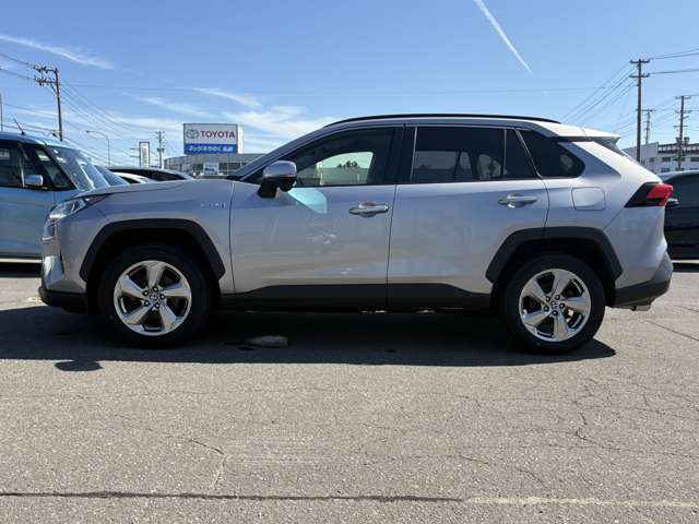 RAV42.5 ハイブリッド G E-Four 4WD