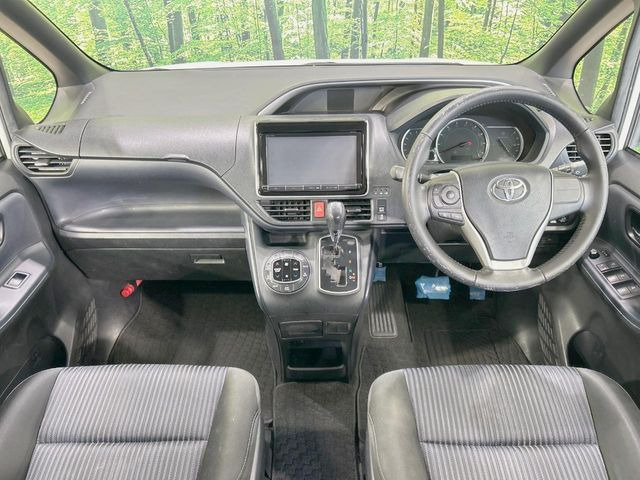 ヴォクシー2.0 ZS 煌