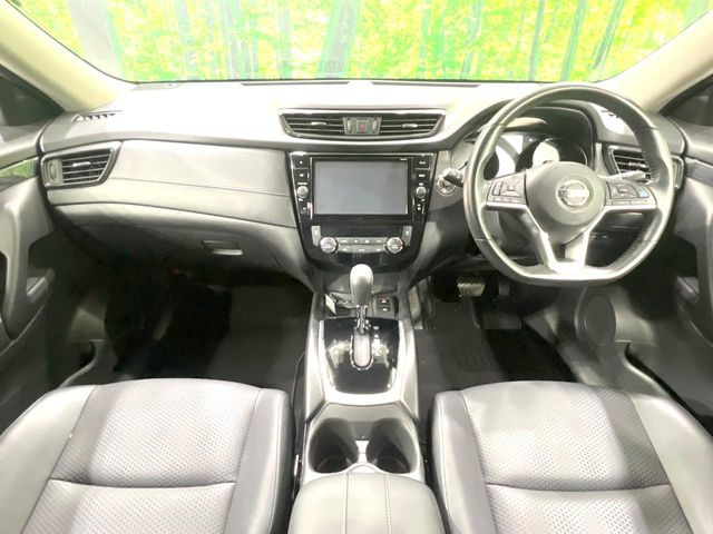 エクストレイル2.0 20Xi
