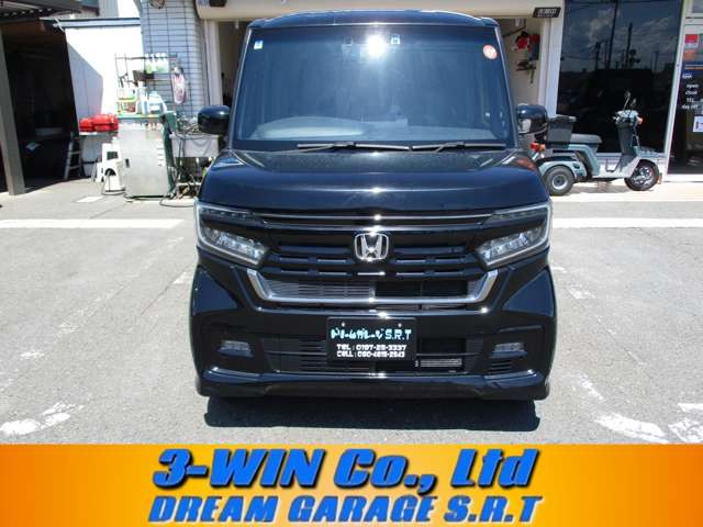 N-BOXカスタムL スタイルプラス ブラック 4WD