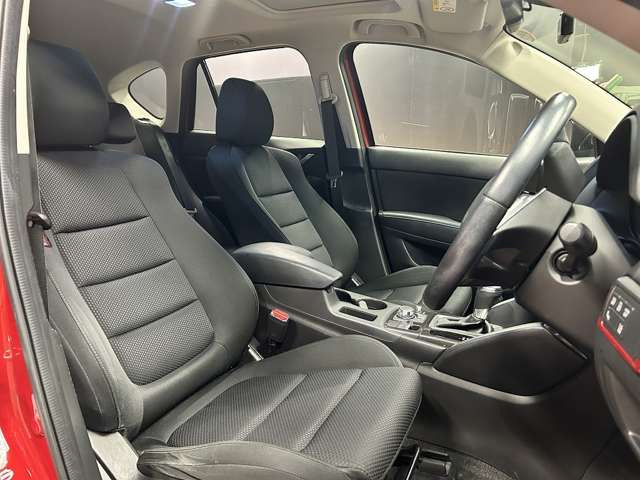 �^�]�Ȃ��L�X�Ƃ��Ă���^�]���₷�������������Ă��܂��������N���[�j���O�����{�ς݂ł��B