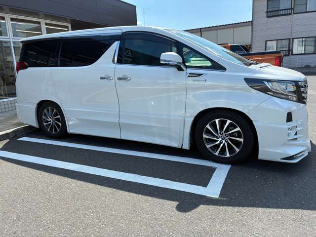 アルファードハイブリッド 2.5 SR Cパッケージ E-Four 4WD