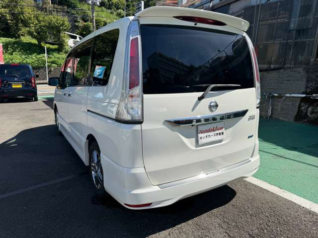 セレナ2.0 ハイウェイスター Vセレクション