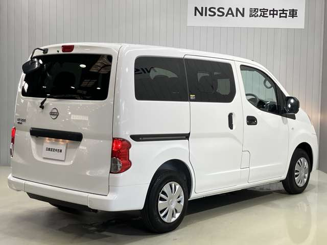 NV200バネットバン1.6 チェアキャブ 車いす1名仕様 専用サードシート有