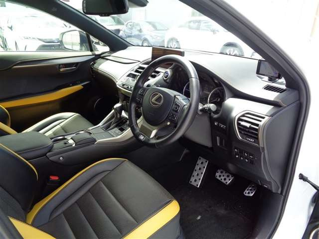 NX300h Fスポーツ 4WD