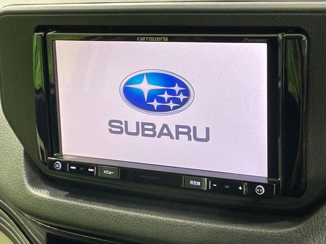 �y�����i�r�z�l�C�̏����i�r�𑕔����Ă���܂��B�i�r�̎g���₷���͂������A�I�[�f�B�I�@�\���[��!�L�����v�◷�s�͂������A�ʋ΂┃�����ȂǕ��i�̃h���C�u���y�����Ȃ�͂���