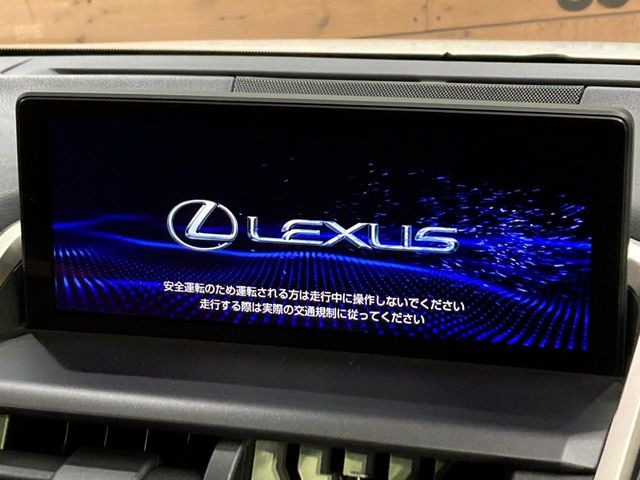 �y10.3�C���`���C�h�i�r�z�������ƃC���p�N�g�̂����^���C�h�i�r�𑕔��B�e��I�[�f�B�I����͂������A�������C�h��ʂł̃}�b�v2�����\���ȂǁA���֐��������i�r�ł���