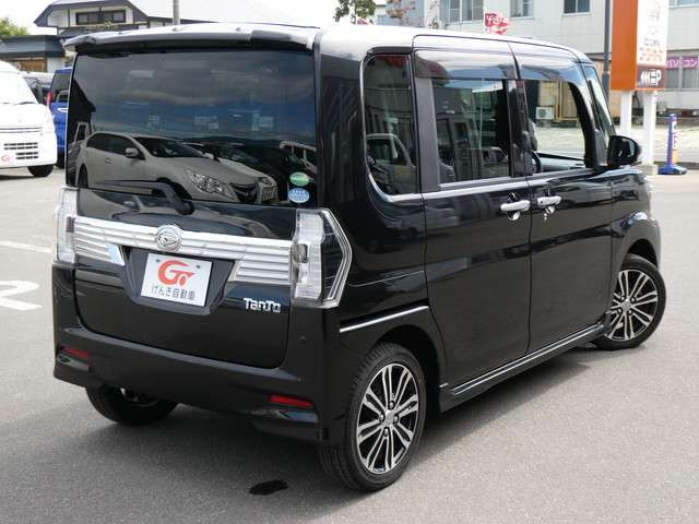 タントカスタムRS トップエディション SAIII 4WD
