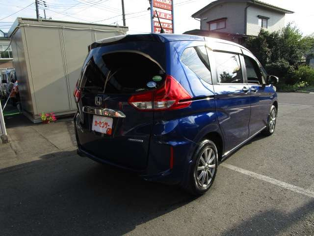 フリード1.5 ハイブリッド G ホンダセンシング 4WD