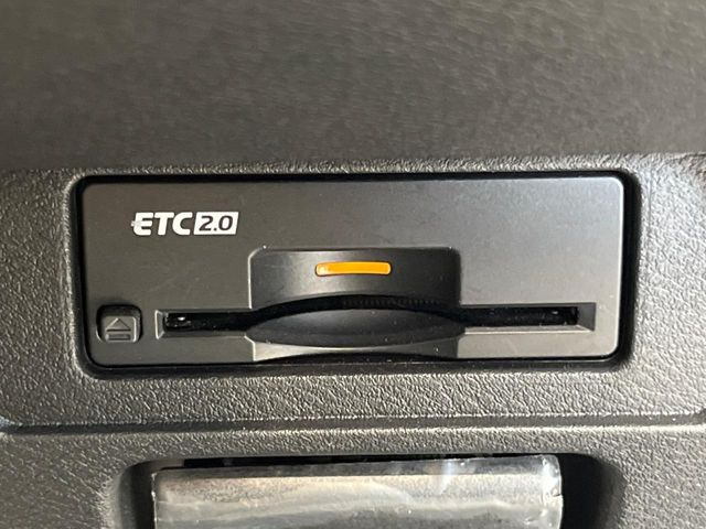 【ETC】高速道路の料金所をストレスなく通過!話題のスポットやサービスエリアに多い「スマートIC」利用時は必須のアイテムです。当店でセットアップを実施、ご納車当日からすぐにご利用いただけます!