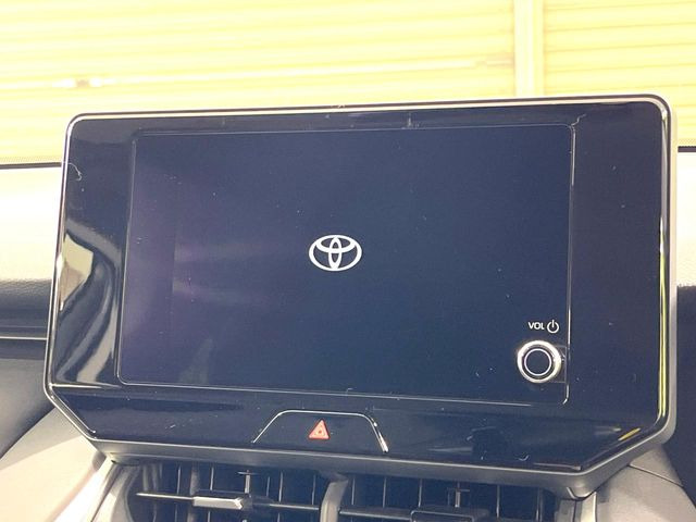【8インチ ディスプレイオーディオ】大画面のディスプレイはAppleCarPlayやAndroidAutoが利用可能。大きな画面でスマホナビアプリ等が利用いただけます♪