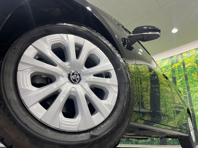 �y����15�C���`�A���~�z�C�[���z�O�ςɃ}�b�`���������A���~�z�C�[���𑕒����Ă���܂��B�e��ЊO�A���~�z�C�[����A�X�^�b�h���X�^�C�����戵�����Ă���܂��B���񂲑��k����������