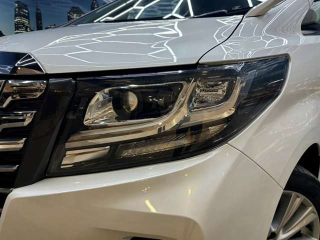 �yLED�w�b�h�����v�z�n���Q���w�b�h�����v�̖�2�{�̌��ʂł�薾�邭�������Ƃ炵�A��ԑ��s���̎��F�������߂܂��B����ɒ�������A�ȓd�͂����͂ł��ˁ�