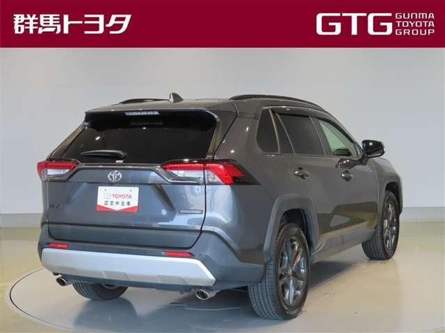RAV42.0 アドベンチャー 4WD
