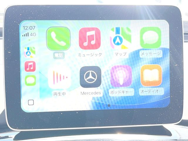 ��Apple Car Play:�X�}�z�Ƃ̗L���ڑ��ŁA�i�r�E�I�[�f�B�I�Đ��ȂǃX�}�z�̃A�v���@�\����ʂł��g����֗��@�\�ł�!