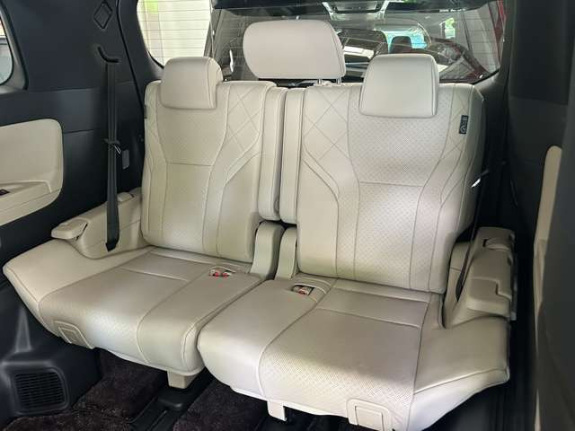 �T�[�h�V�[�g�͑O���f���Ƃ̈Ⴂ�Ƃ��āA2�����̃|�C���g���璵�ˏグ���s�����Ƃ��o���܂��B�p�r�ɂ���Ďg�������邱�Ƃŉ׎��̎g�����肪�ς��܂��B