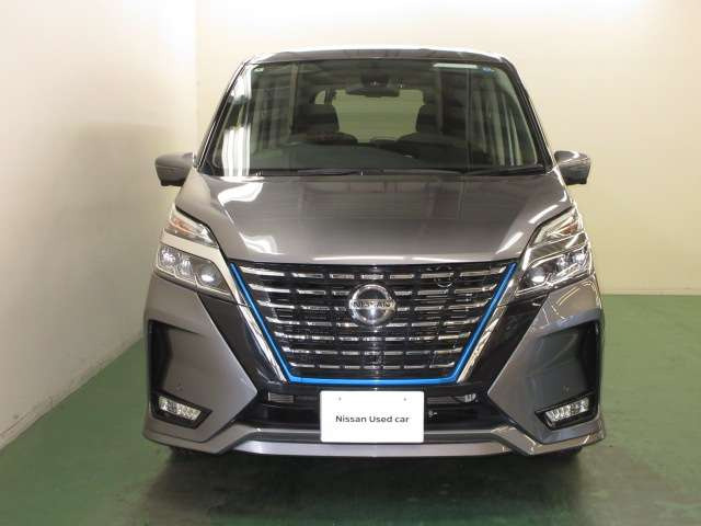セレナ1.2 e-POWER ハイウェイスターV