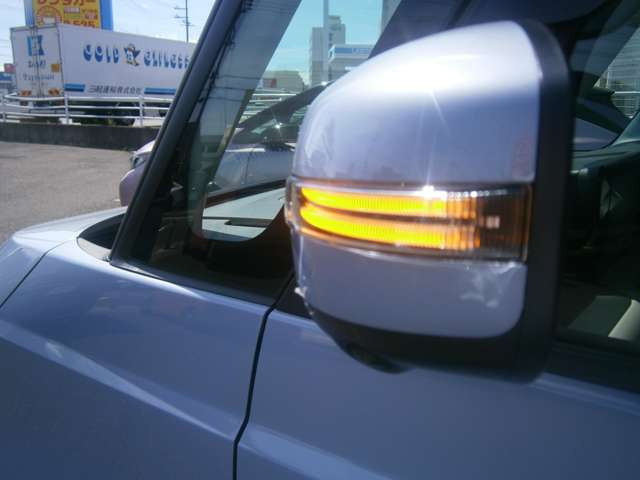ルークスX 4WD