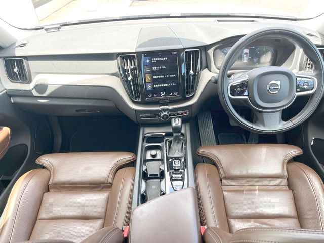 XC60D4 AWD インスクリプション ディーゼル 4WD