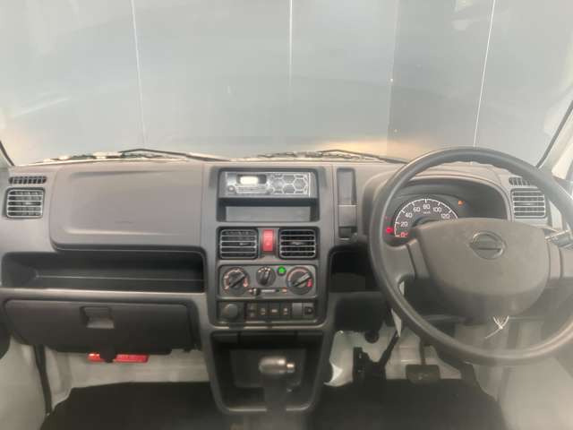 NT100クリッパーDX セーフティ パッケージ 4WD