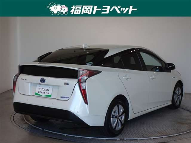 プリウス1.8 A