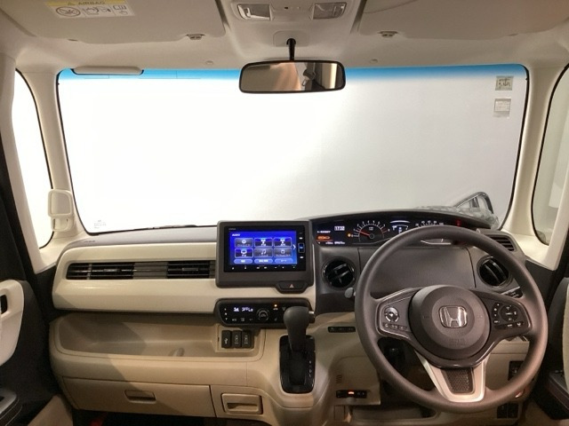 N-BOXG L ホンダセンシング 4WD