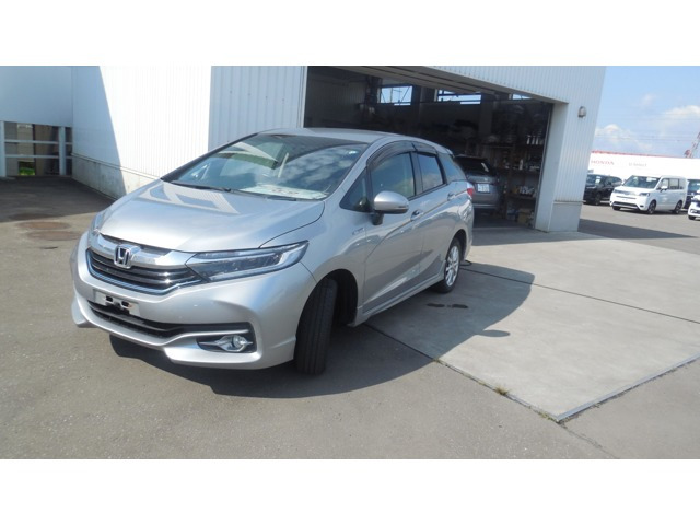 シャトル1.5 ハイブリッド X 4WD