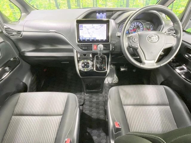 ヴォクシー2.0 ZS 煌