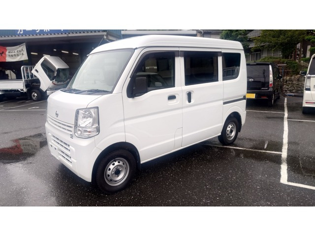 NV100クリッパーDX ハイルーフ 4WD