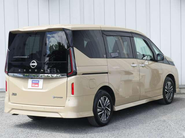 セレナ1.4 e-POWER ハイウェイスターV