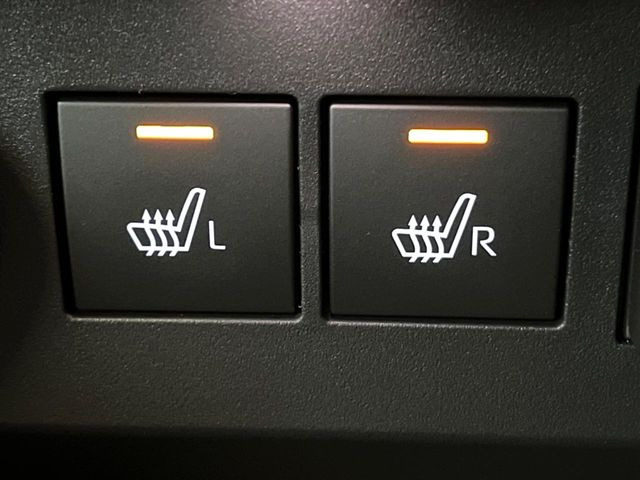 【シートヒーター】寒い日に重宝するシートヒーター!エアコンより早く温まってくれるので寒がりの人も安心ですね♪エアコンの温風は乾燥するから苦手、という方にもをおすすめです。