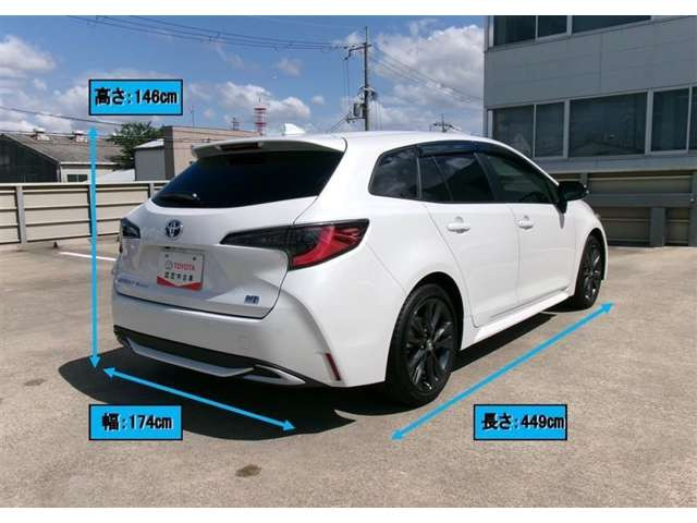 カローラツーリング1.8 ハイブリッド W×B