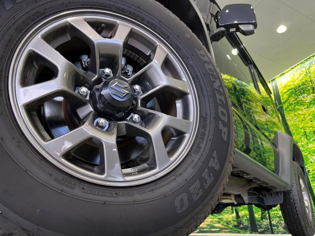 �y����15�C���`�A���~�z�C�[���z�O�ςɃ}�b�`���������A���~�z�C�[���𑕒����Ă���܂��B�e��ЊO�A���~�z�C�[����A�X�^�b�h���X�^�C�����戵�����Ă���܂��B���񂲑��k����������