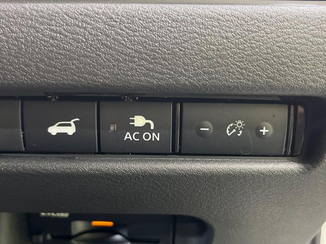 【1500Wアクセサリーコンセント】消費電力1500Wまでの家電が使えます。キャンプやスポーツ・アウトドアでのアクティビティはもちろん、災害・停電の際に大活躍♪