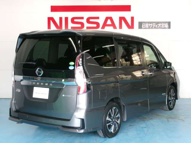 セレナ1.2 e-POWER ハイウェイスターG
