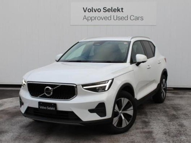 XC40プラス B3