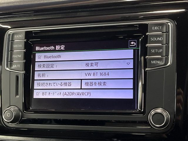 ��Bluetooth:���莝���̃X�}�[�g�t�H���ȂǂƐڑ����A�n���Y�t���[�ʘb��Տꊴ����~���[�W�b�N�Đ������y���݂��������܂��B�����ڑ��ł��̂Ŕς킵��������܂����