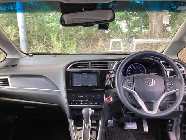 シャトル1.5 G ホンダセンシング