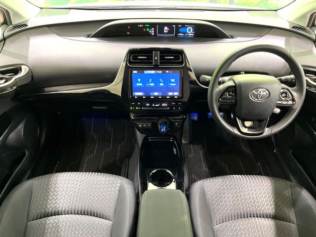 プリウス1.8 S セーフティ プラス ツートーン