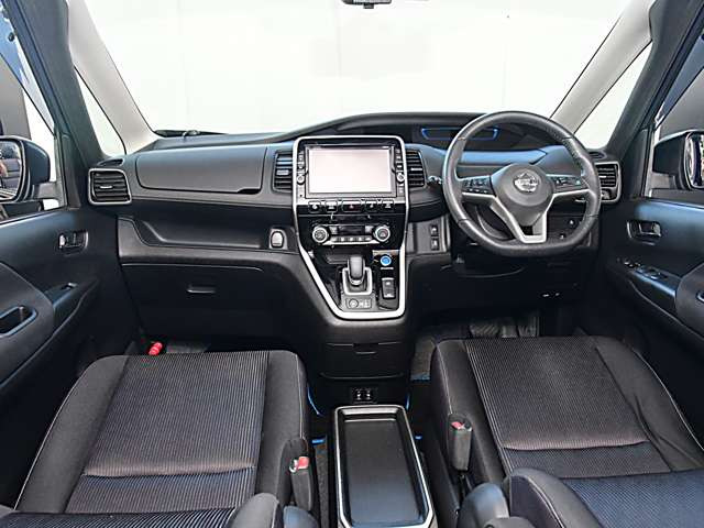 セレナ1.2 e-POWER ハイウェイスターV