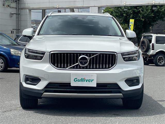 XC40B4 AWD インスクリプション 4WD