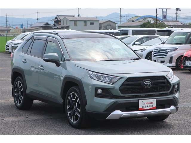 RAV42.0 アドベンチャー 4WD