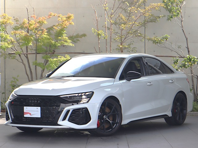 RS3セダン2.5 4WD