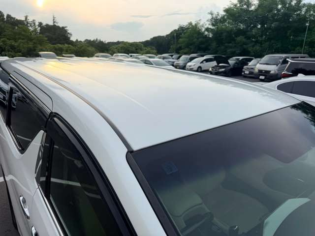 気になるお車がありましたら右の電話番号から直接お店にお問い合わせください。支払方法から車両情報、状態までなんでもご説明させて頂きます。スタッフ一同ご連絡お待ちしております。